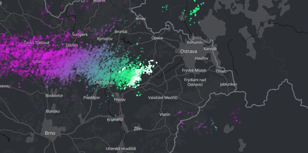 Českem prošla studená fronta, vyskytly se silné bouřky