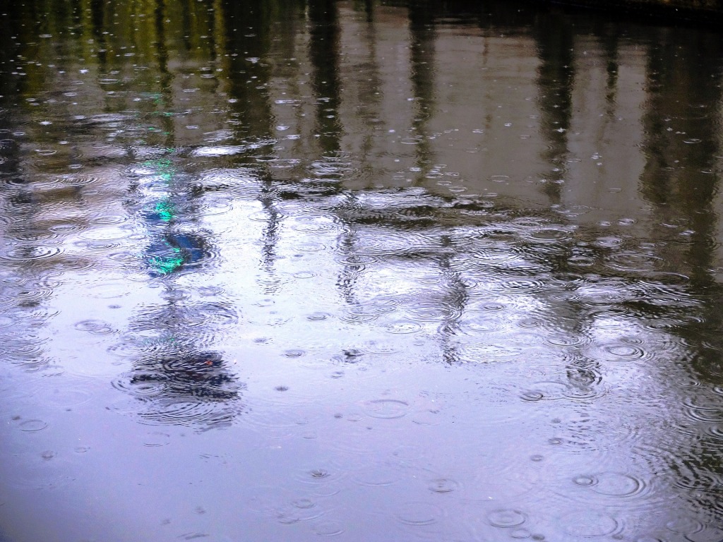Pátek bude deštivý s teplotami do 22 °C