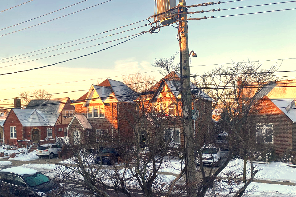 Jih USA trýzní teploty klesající pod -20 °C i sníh