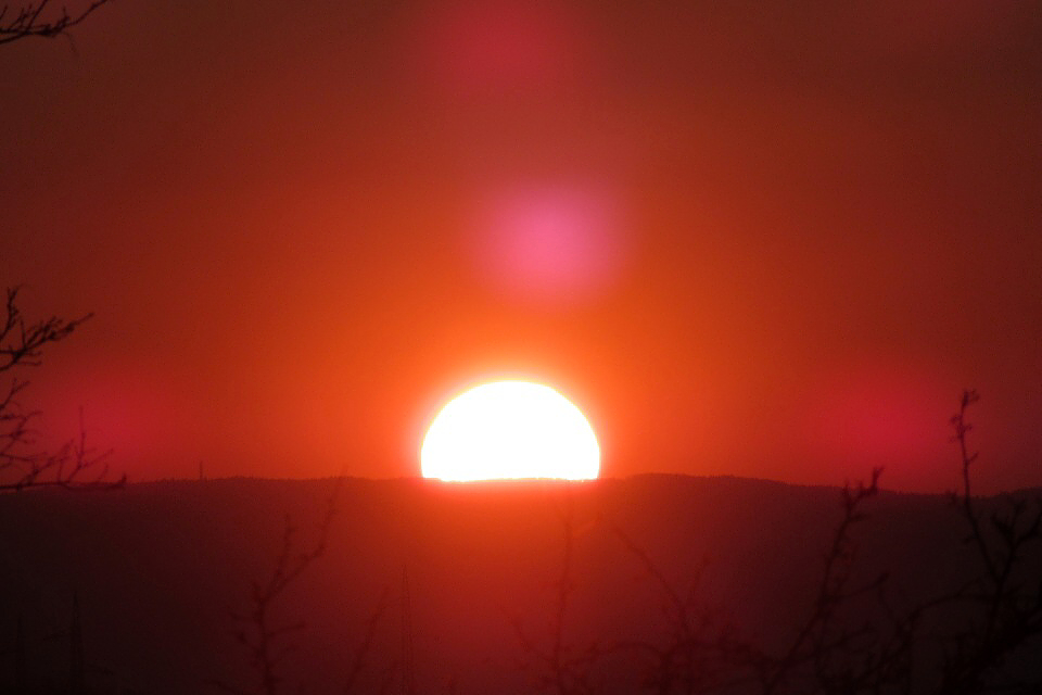 Až -23 °C. Meteorologické jaro začalo mrazivě