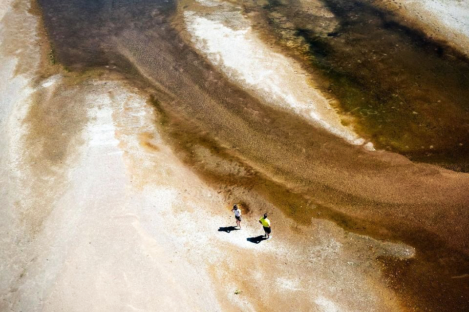 Teploty v suchem zmítané Francii opět atakují 40 °C