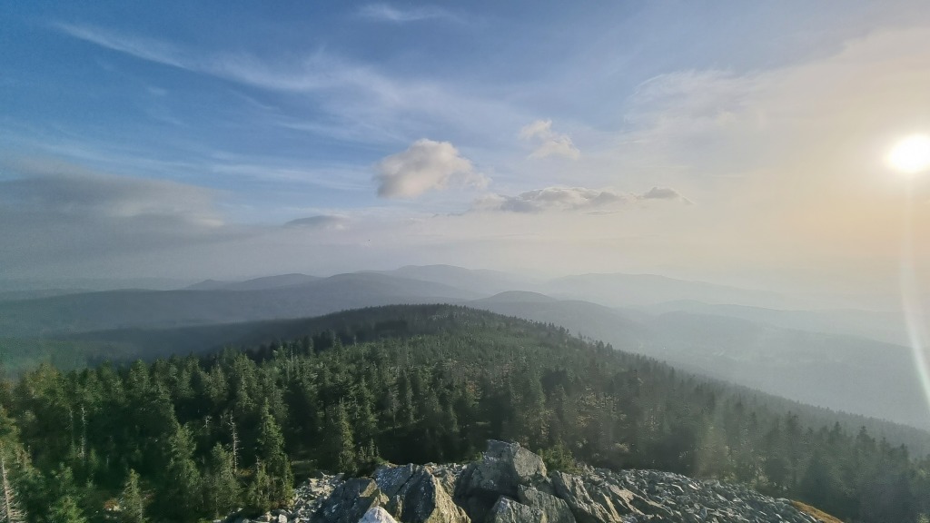 V pátek teploty místy až přes 20 °C